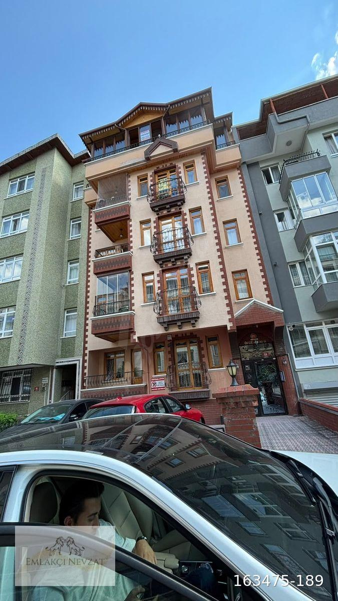 EMLAKÇI NEVZATTAN YENİMAHALLE TANER SOKAKTA SATILIK 5+1 DUBLEX