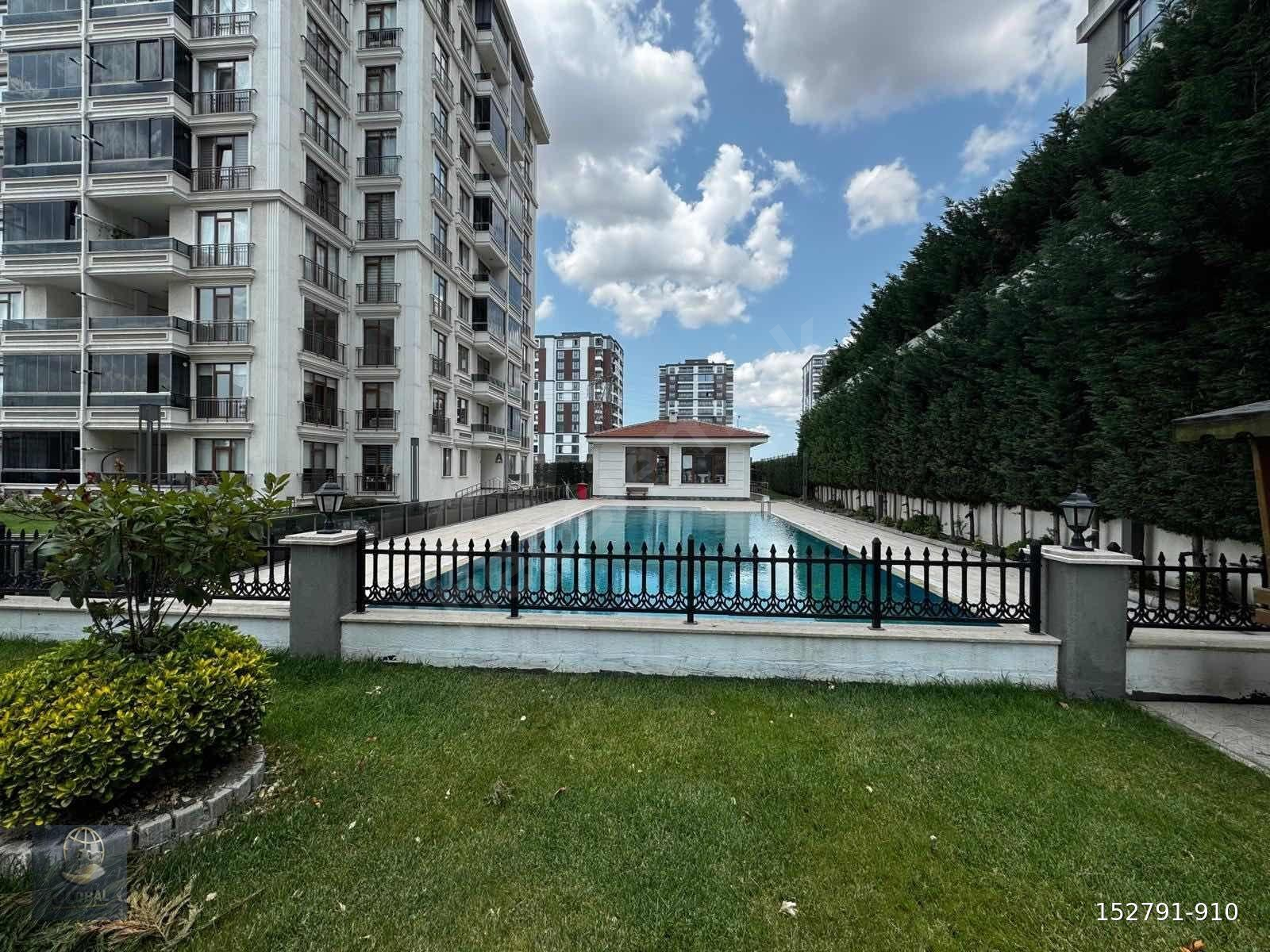 ÇORLU HÜRRİYET SİTEİÇİ KİRALIK BOYATILIP VERİLECEK 3+1 DAİRE