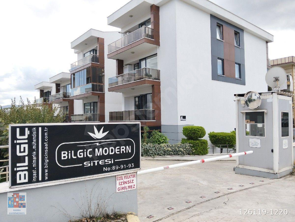 Adnan Menderes'de Bilgiç Modern Sitede Kiralık 3+1 Ara Kat