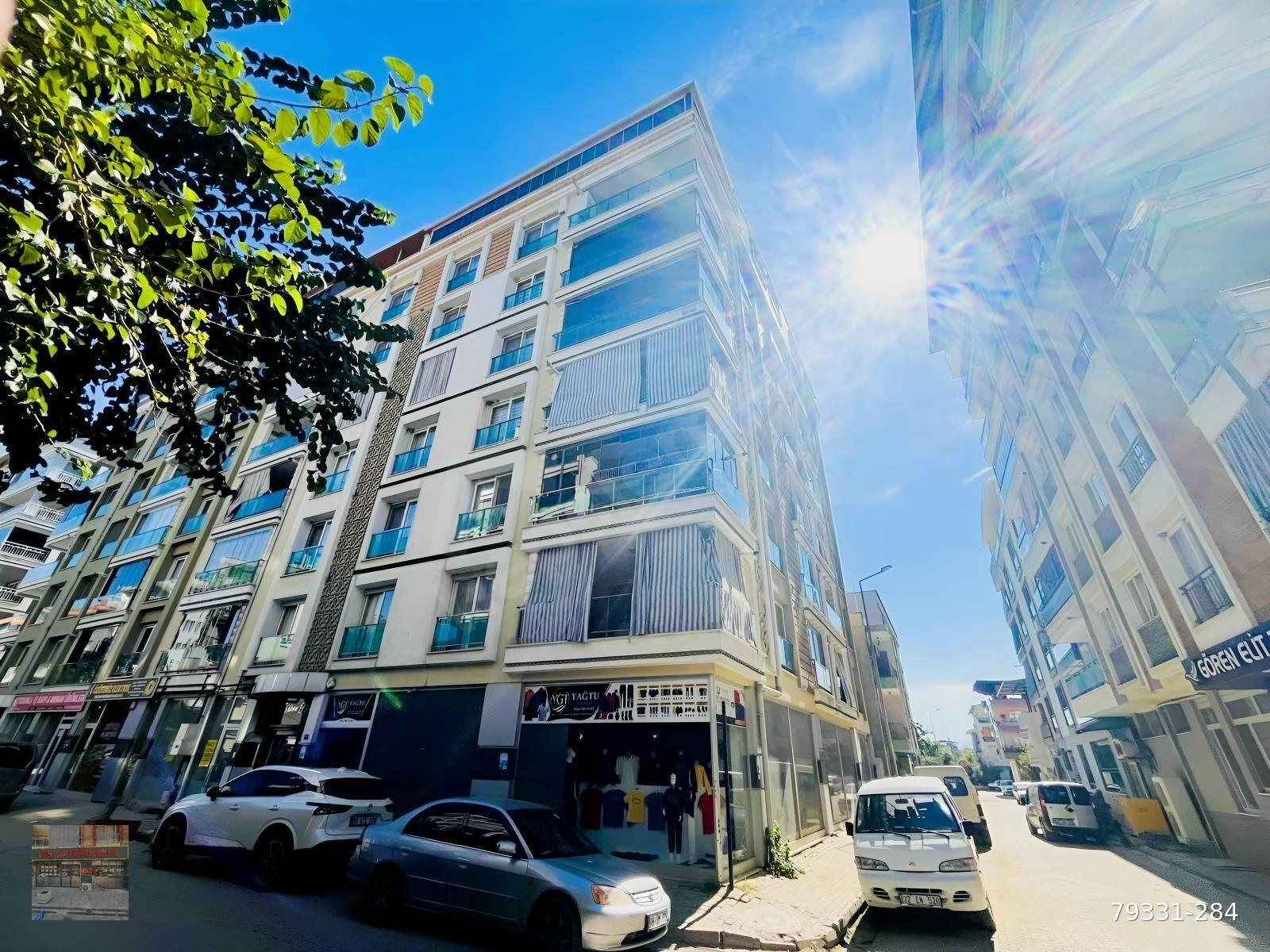 SANDIKLI MAHALLESİ'NDE 5+1 SATILIK DUBLEKS DAİRE