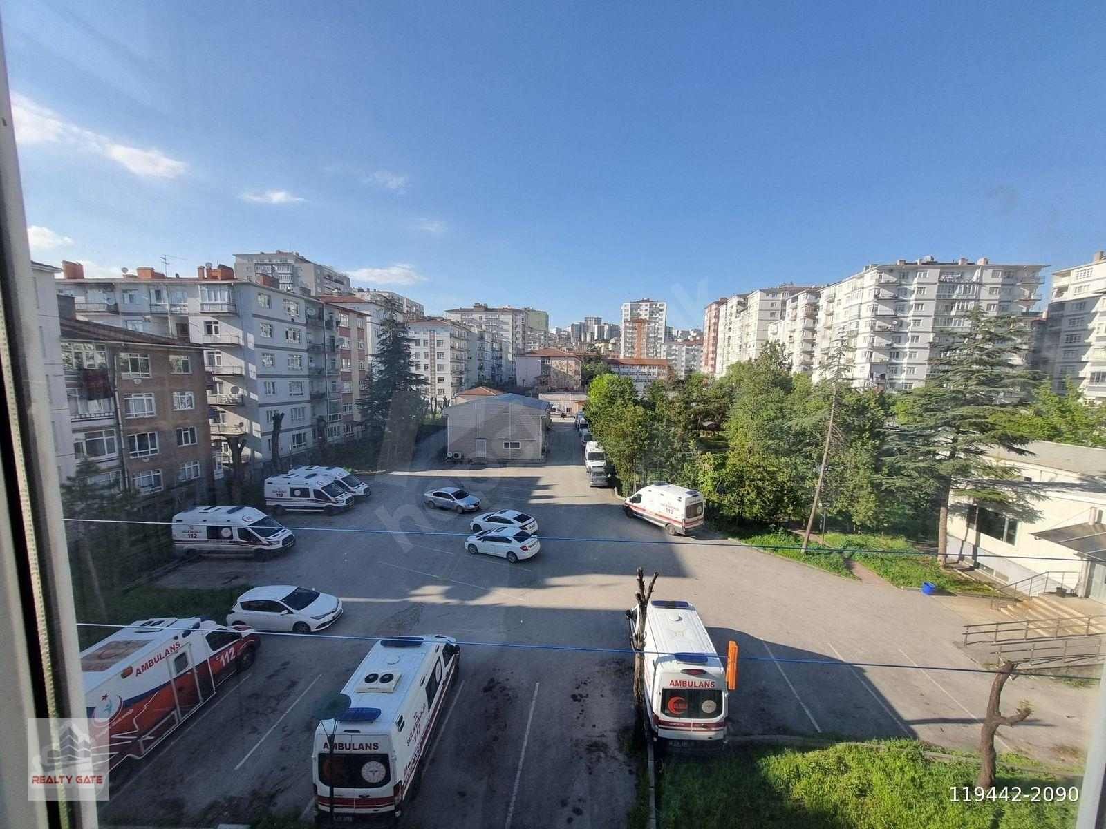 METROYA 400 METRE - YEŞİL ALAN MANZARALI - YENİ ADLİYEYE YAKIN