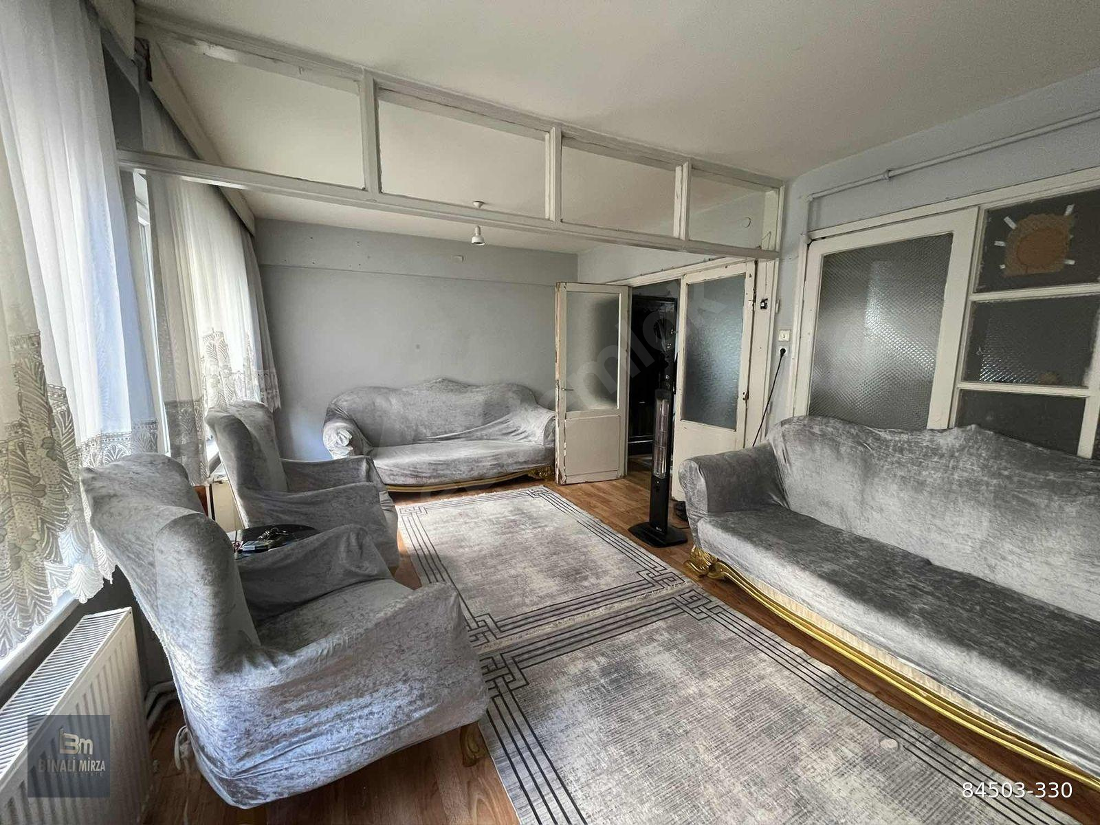 BM REAL ESTATE NAMAZGAH CAD. ÜZERİNDE SATILIK 2+1 DAİRE
