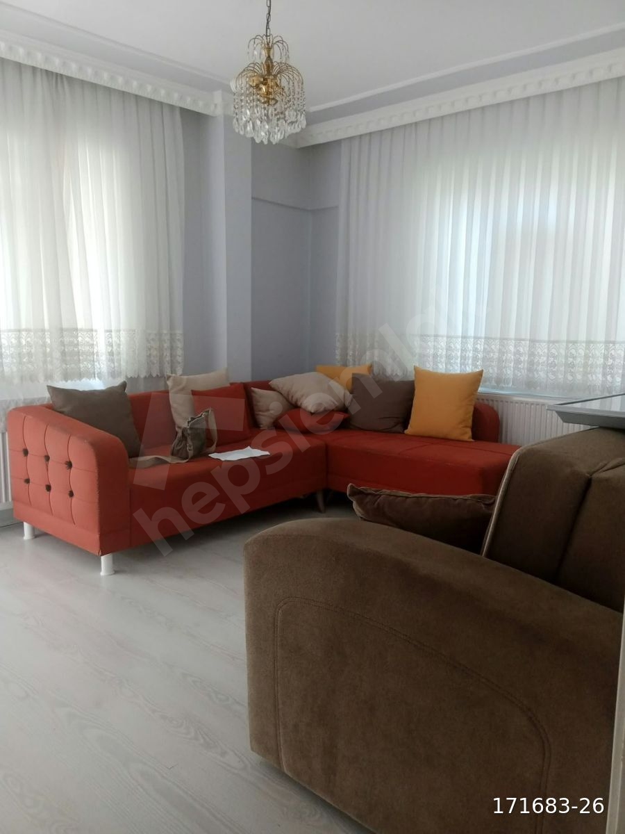 HUZUR EMLAK'TAN DEREBAĞ MAHALLESİNDE UYGUN FİYATA KİRALIK EŞYALI 2+1 DAİRE