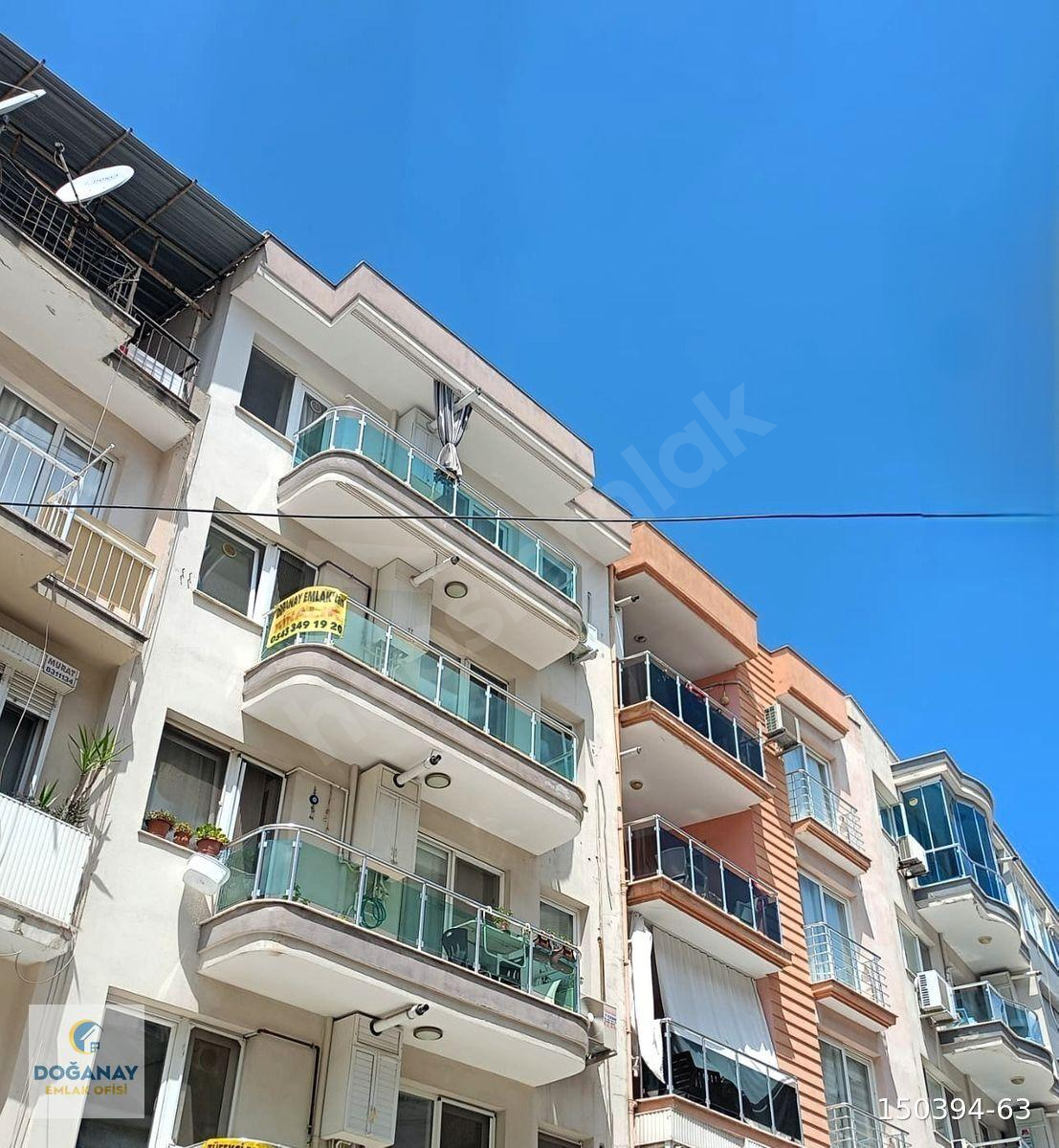 MENEMEN KASIMPAŞA MAHALLESİ'NDE MERKEZİ KONUMDA 2+1 KİRALIK DAİRE
