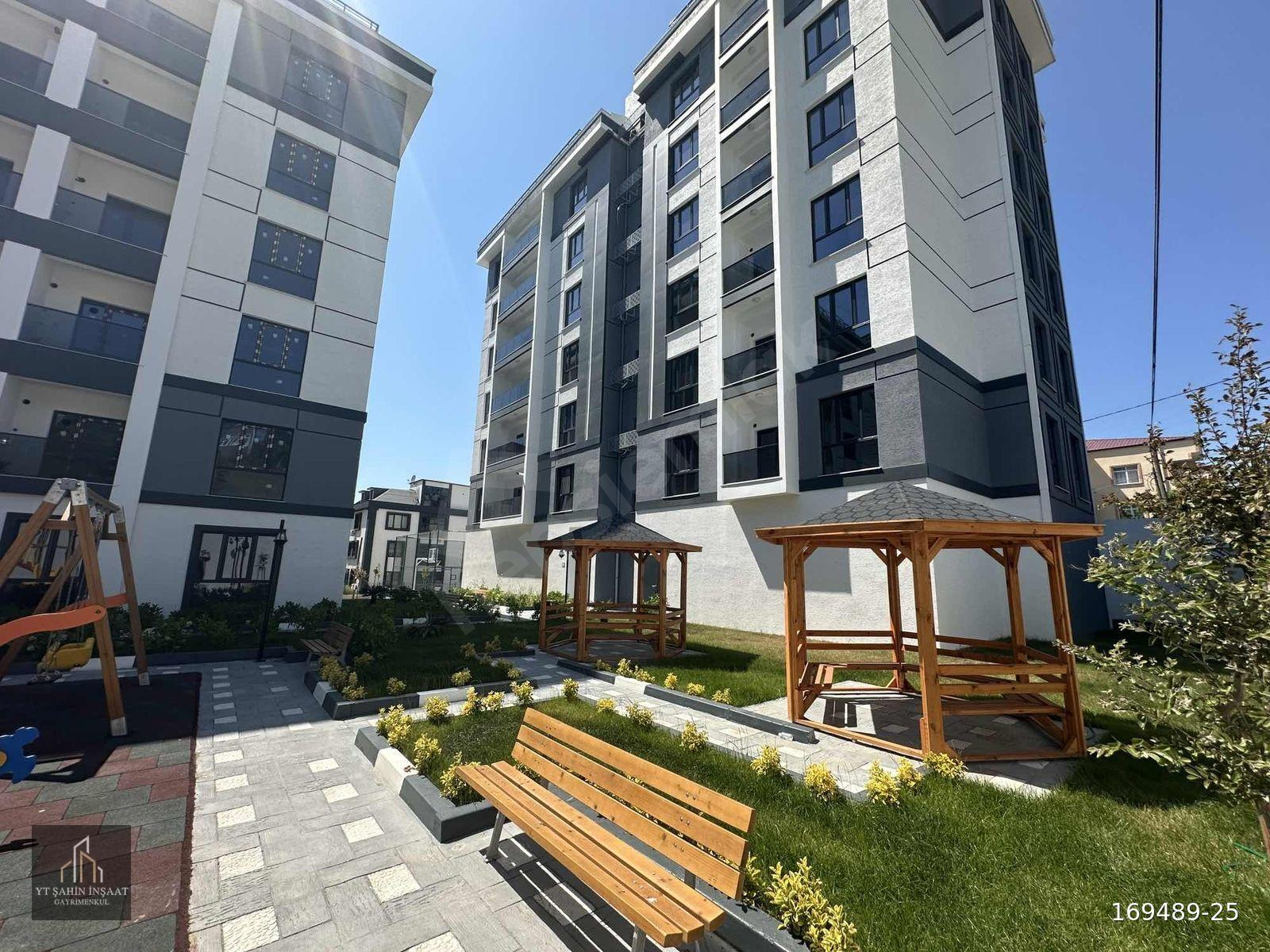 HADIMKÖY TEPE KONAKLARI 7/24G. K.OTOPARK LÜKS DAİRELER