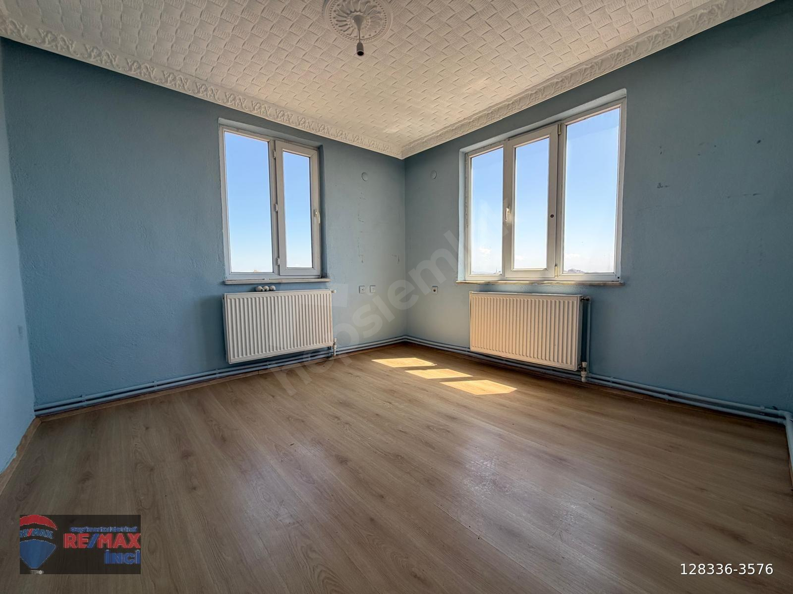 RE/MAX İNCİ'DEN KARESİ 2.SAKARYA MAH. KİRALIK 3+1 DAİRE