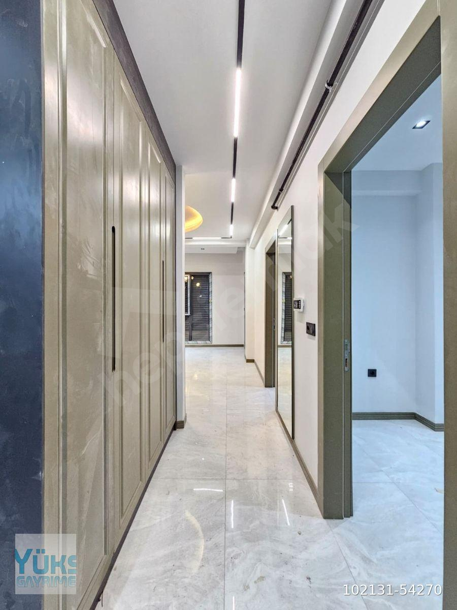 Denizli şemikler naz bayrak üstünde 2+1 120 m2 giyinme odalı lüks daire