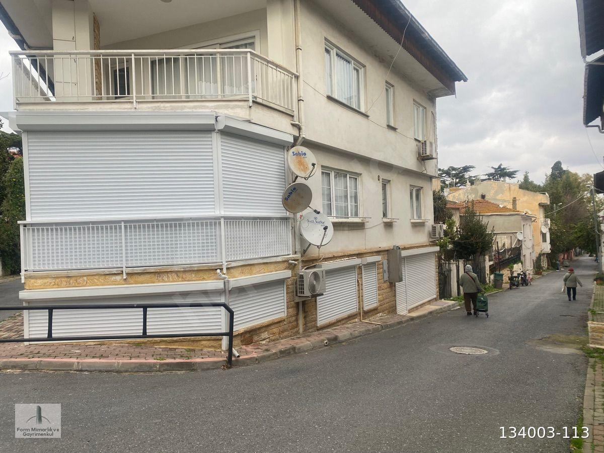 ÇELİK Gayrimenkulden merkeze yakın çok temiz full eşyalı daire.