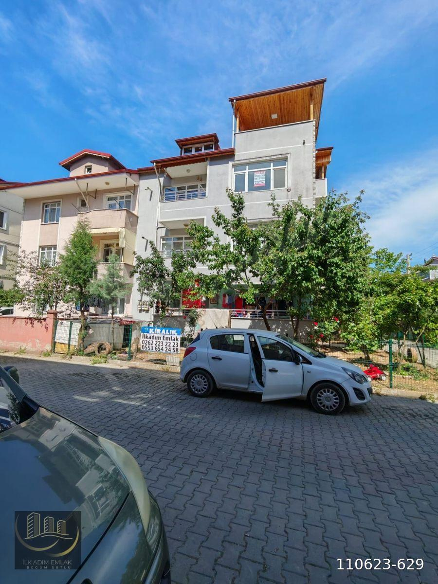 DERİNCE MERKEZDE SATILIK 3+1 KREDİYE UYGUN DAİRE.