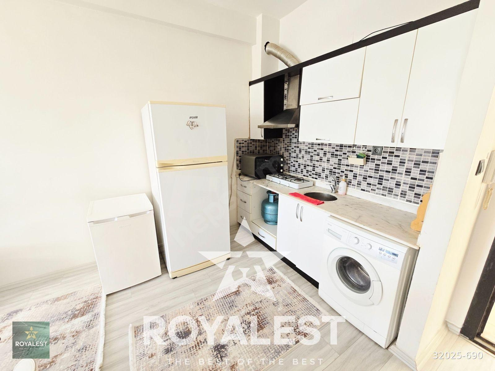 ROYALEST'TEN TRAMVAY YAKINI NEZİH GÜVENLİKLİ FULL EŞYALI 1+1
