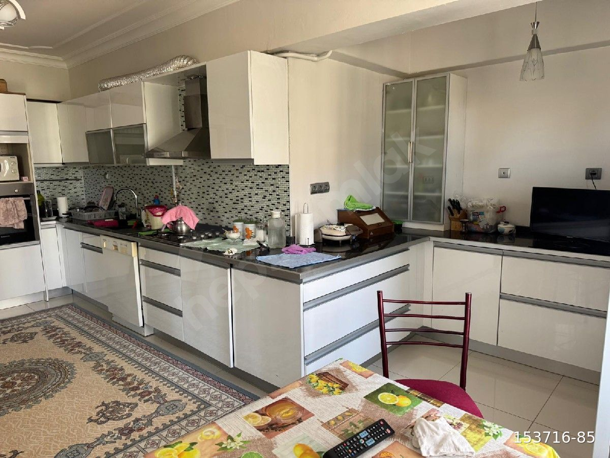 SÜRSÜRÜ MH.240 M2.4+1.3.KAT.DAİRE.