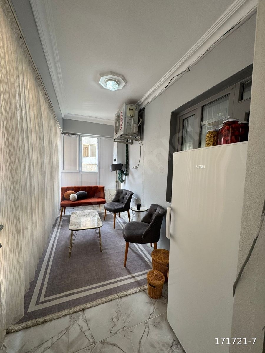 ALMANBAĞI CADDESİ ÜZERİNDE SATILIK ARA KAT FUL BAKIMLI DAİRE