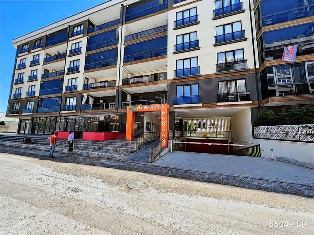 SOĞANLI YÜKSELENPARK MERCAN SİTESİ 160M2 3+1 1.KAT GENİŞ DAİRE