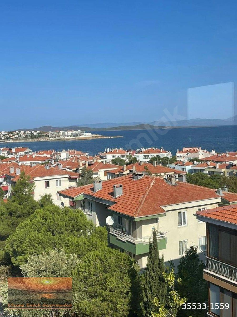 AYVALIK 150 EVLERDE SITE İÇİNDE KIRALIK DENÎZ MANZARALI DAİRE