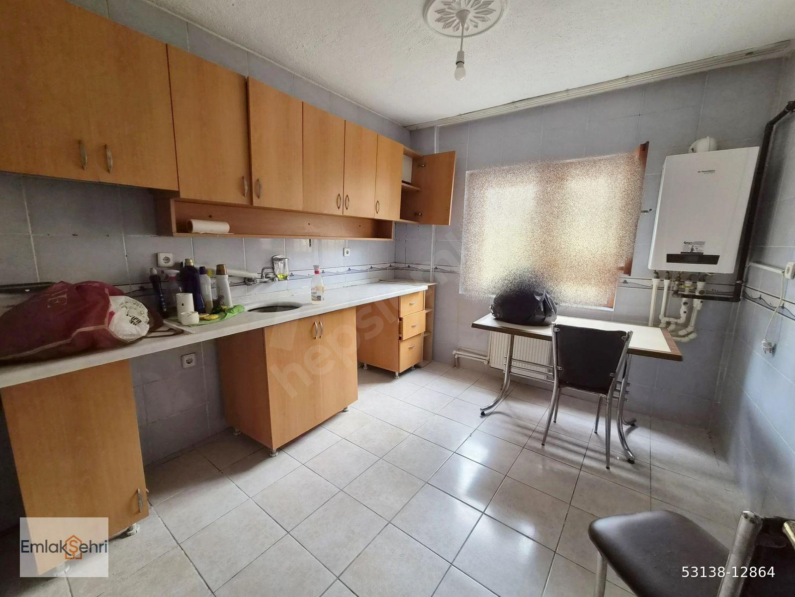 EMLAKŞEHRİNDEN NATOYOLU CADDESİNE YAKIN 3+1 KELEPİR KİRALIK DAİRE