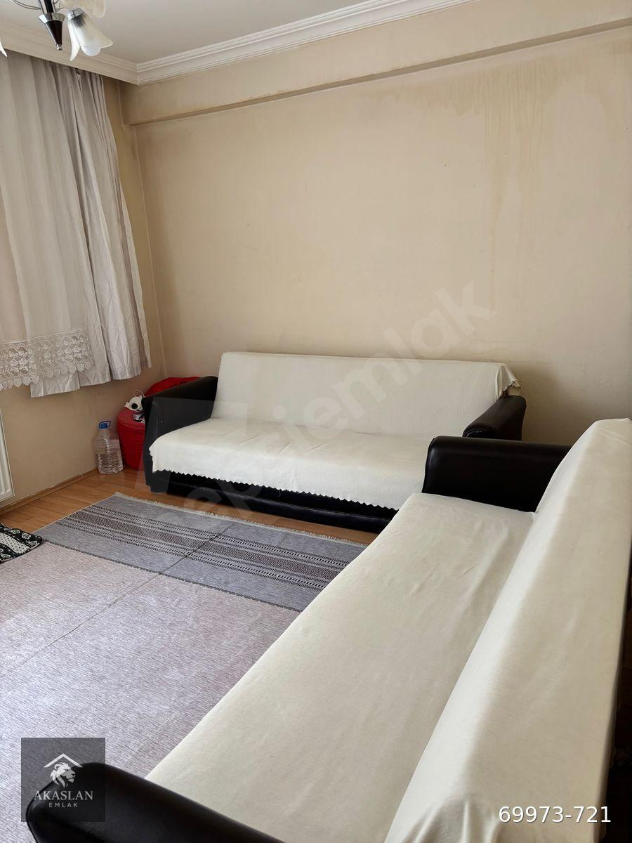 AKASLAN EMLAK'TAN EŞYALI KİRALIK 3+1 DAİRE