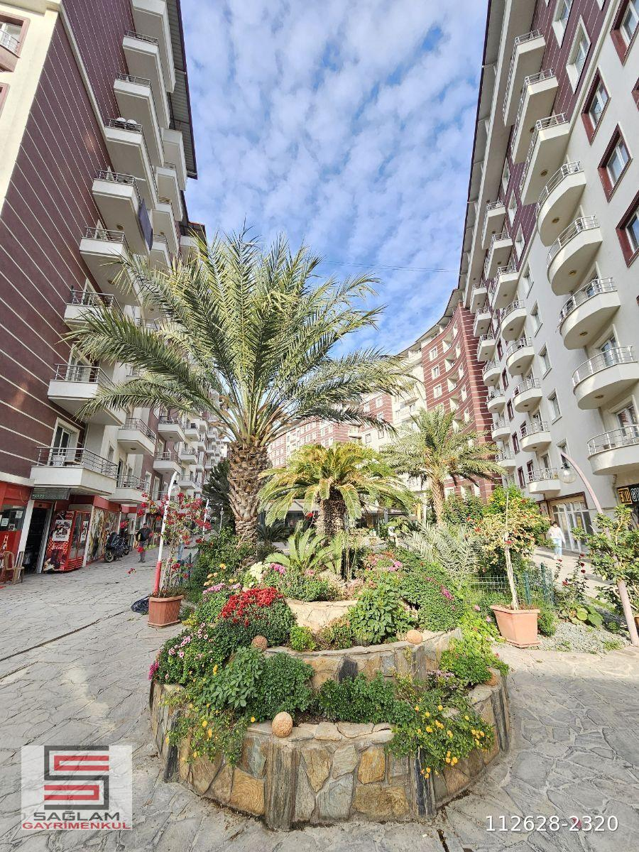 ANTAKYA DA İNCİ SITESINDE 3+1 ARA KAT FULL EṢYALI SATILIK