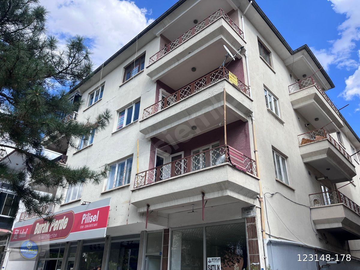 Erzincan'ın EN MERKEZİ NOKTASINDA, CADDE ÜZERİ 3+1 KİRALIK DAİRE