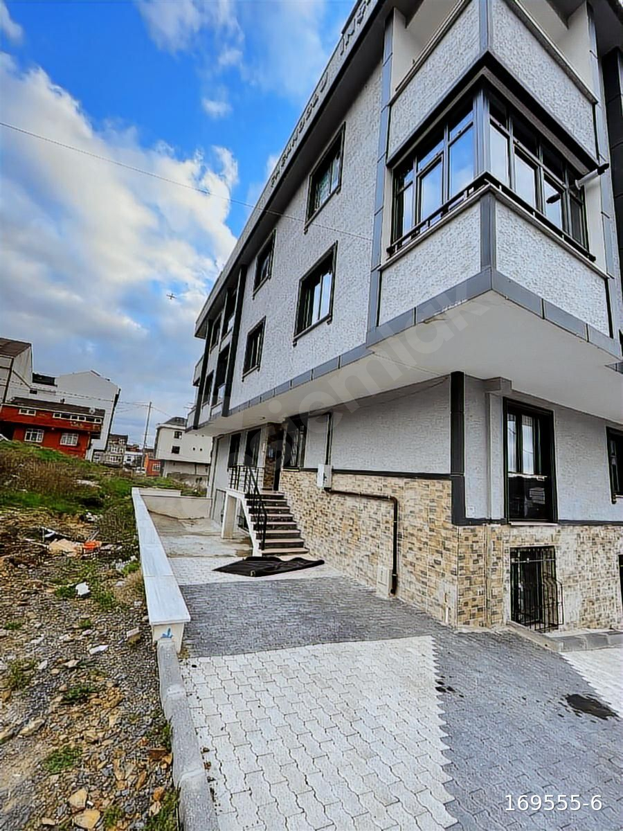 TAŞOLUK'TA 4+2 | SIFIR YAPI | METROYA YÜRÜME MESAFESİNDE !