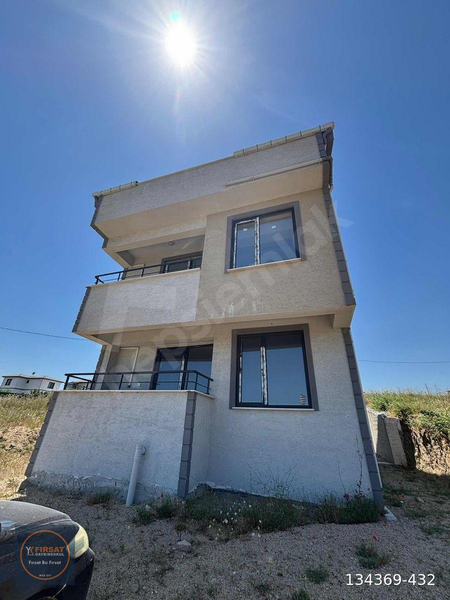 KARABİGADA DENİZE YÜRÜME MESAFESİNDE SATILIK 1+1
