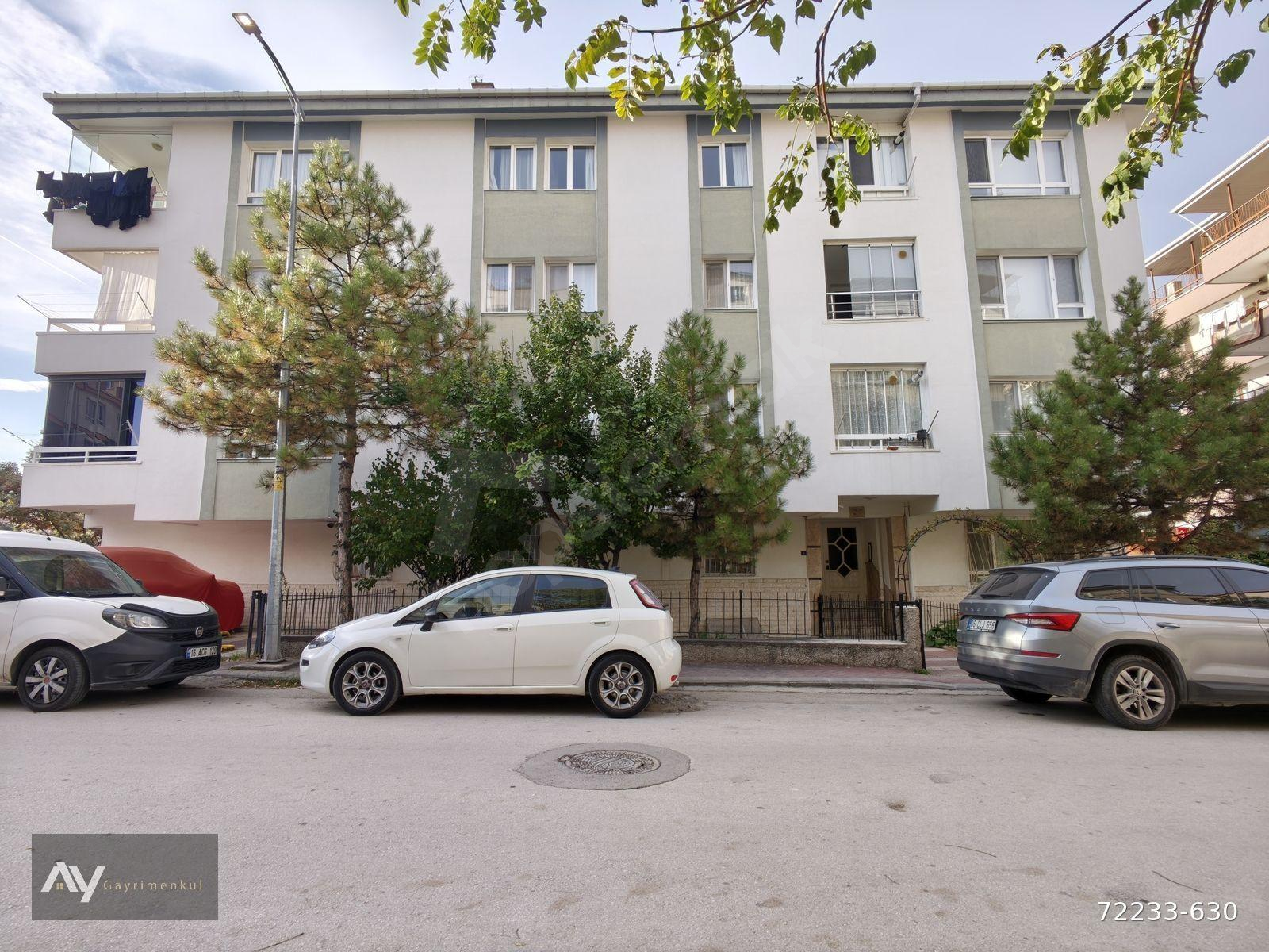 AŞIKPAŞADA GÜNEY CEPHELİ MANZARALI BAĞIMSIZ SALONLU 3+1 KİRALIK