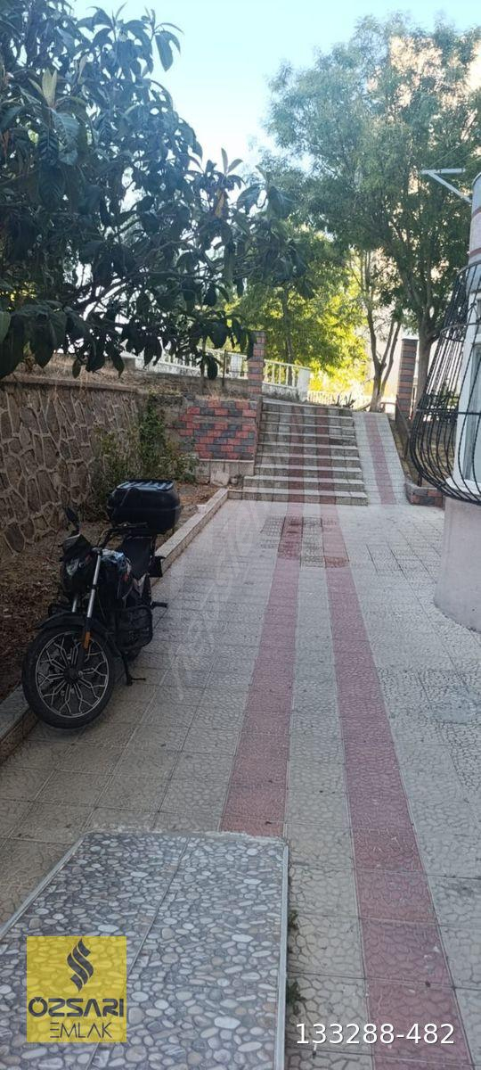 Bornova Evka 4'te Şehir Manzaralı Satılık 3+1 Daire