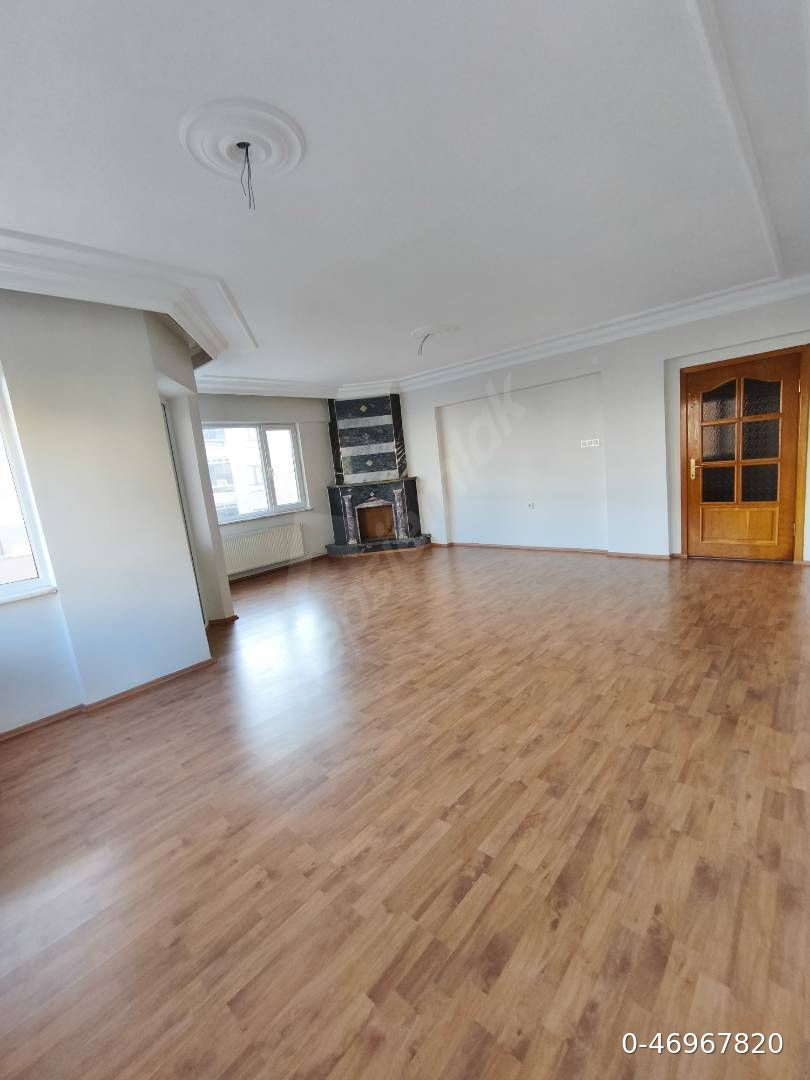 Nilüfer Beşevler'de Kiralık 3+1 Ara Kat Daire