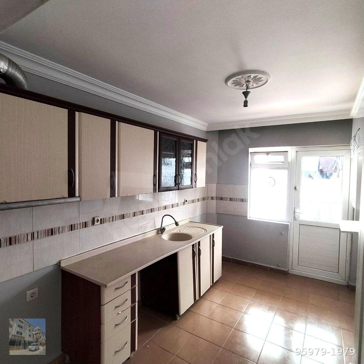 K.KARABEKİR MAHALLESİN'DE İSTASYON CADDESİ YAKINI KİRALIK 3+1 DAİRE
