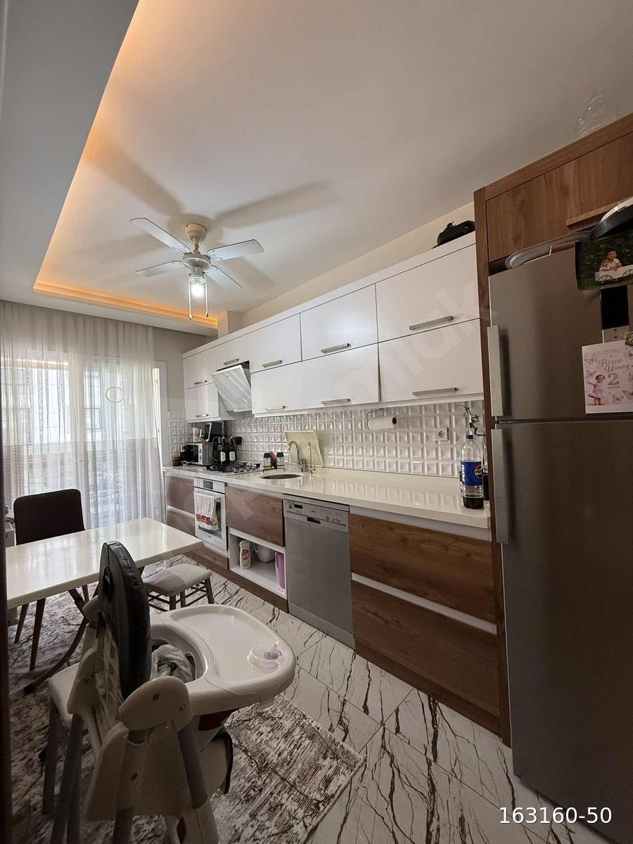 ÇİZGİ GAYRİMENKUL DEN YENİ MAHALLE DE 2+1 100 m2 ARA KAT DAİRE