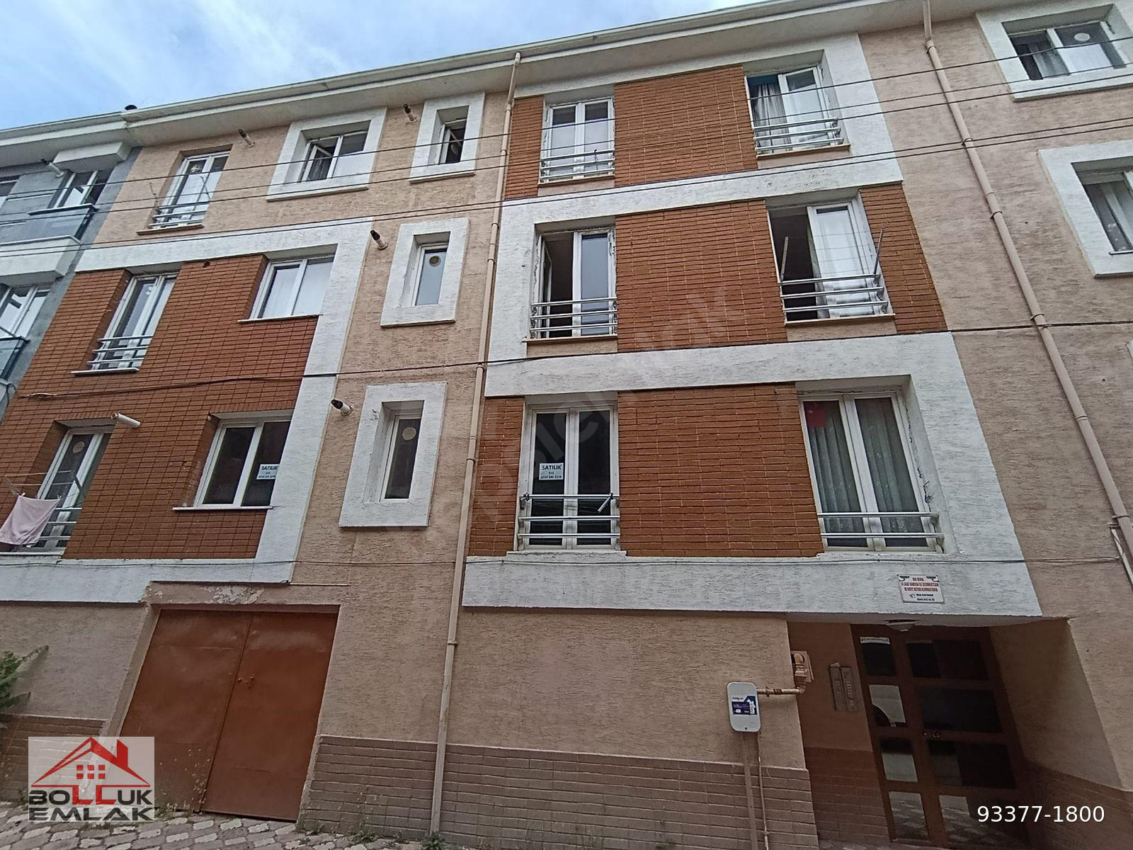ŞİRİNTEPE'DE 1+1 60 M2 EŞYALI ARAKAT DAİRE