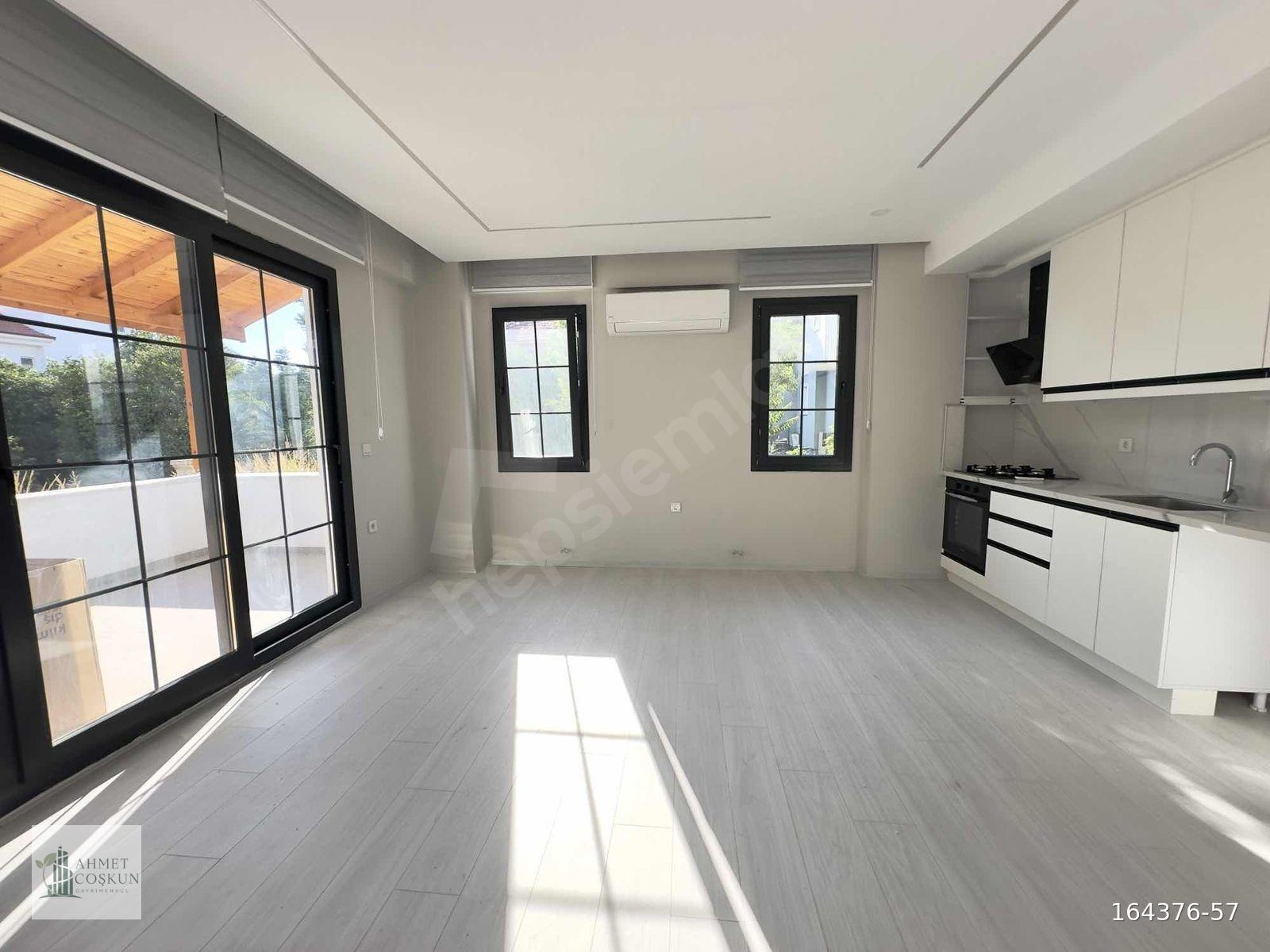 AHMET COŞKUN GAYRİMENKULDEN GENİŞ MÜSATAKİL GİRİŞLİ 1+1 DAİRE