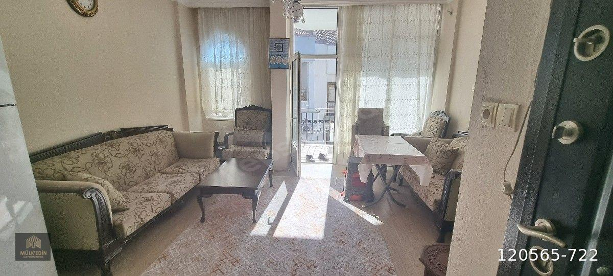 Güllük sahilde merkezde 1+1 eşyalı kiralik daire