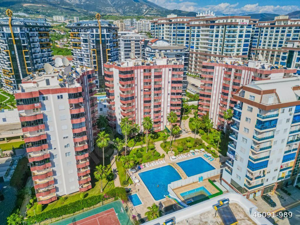 ALANYA MAHMUTLARDA GENİŞ VE KONFORLU 3+1 SATILIK DAİRE