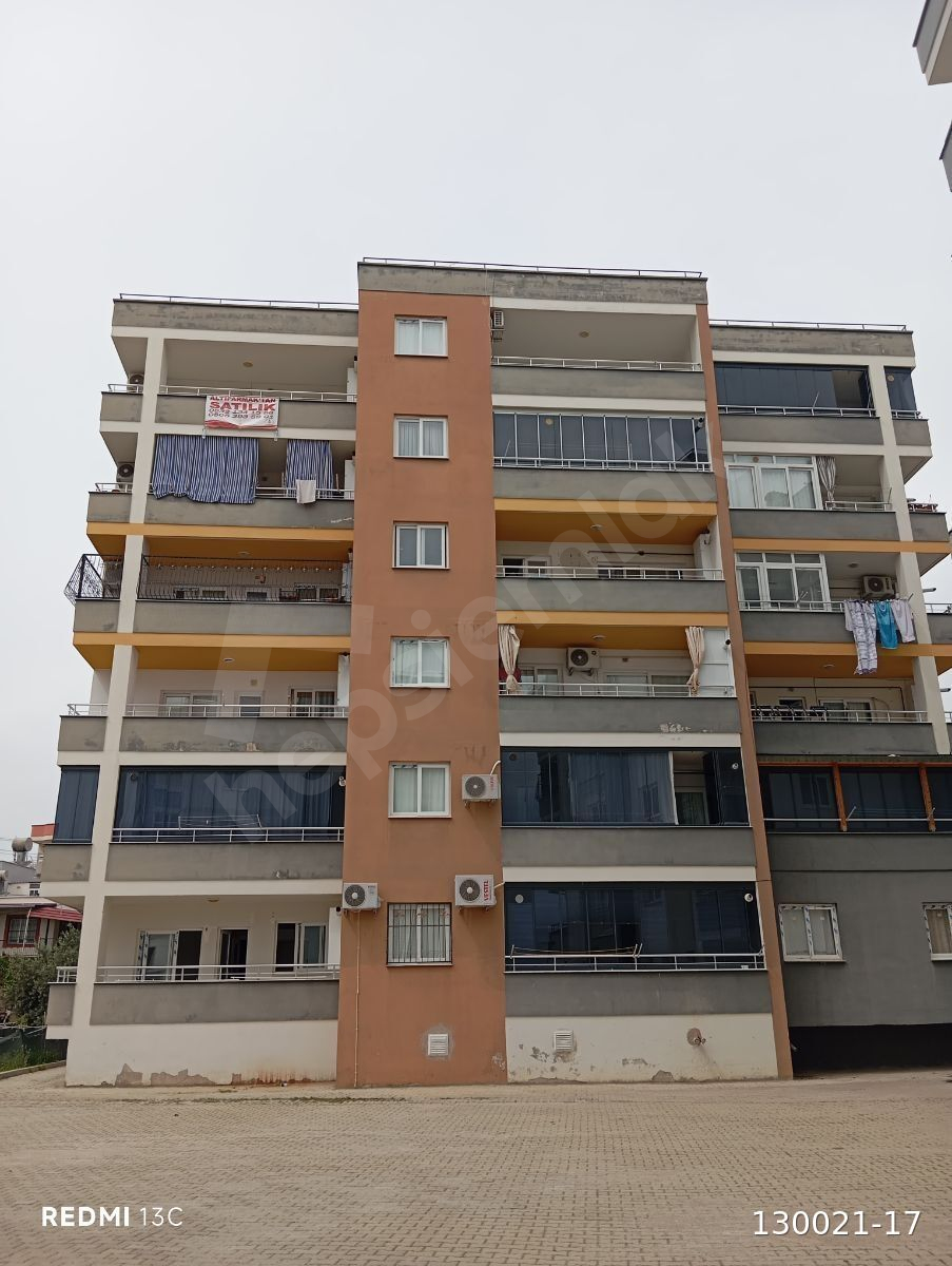 Altıparmak'tan Kurtgöz Sit.'de 2+1 Geniş Oturumlu Satılık Daire