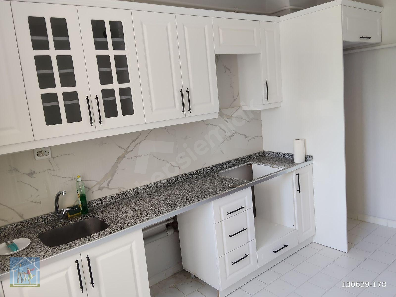 SUŞEHRİ HASTANE BÖLGESİNDE SATILIK 140 M23+1 DAİRE