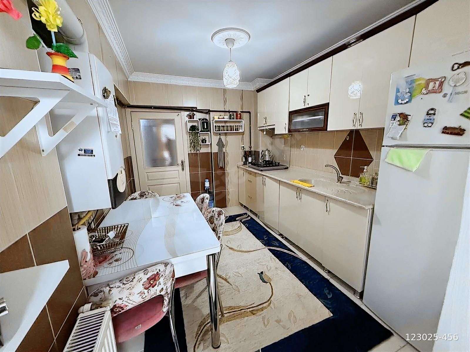 ALSANCAK MAH'DE ARA KAT ÖN CEPHE 3+1 SATILIK DAİRE