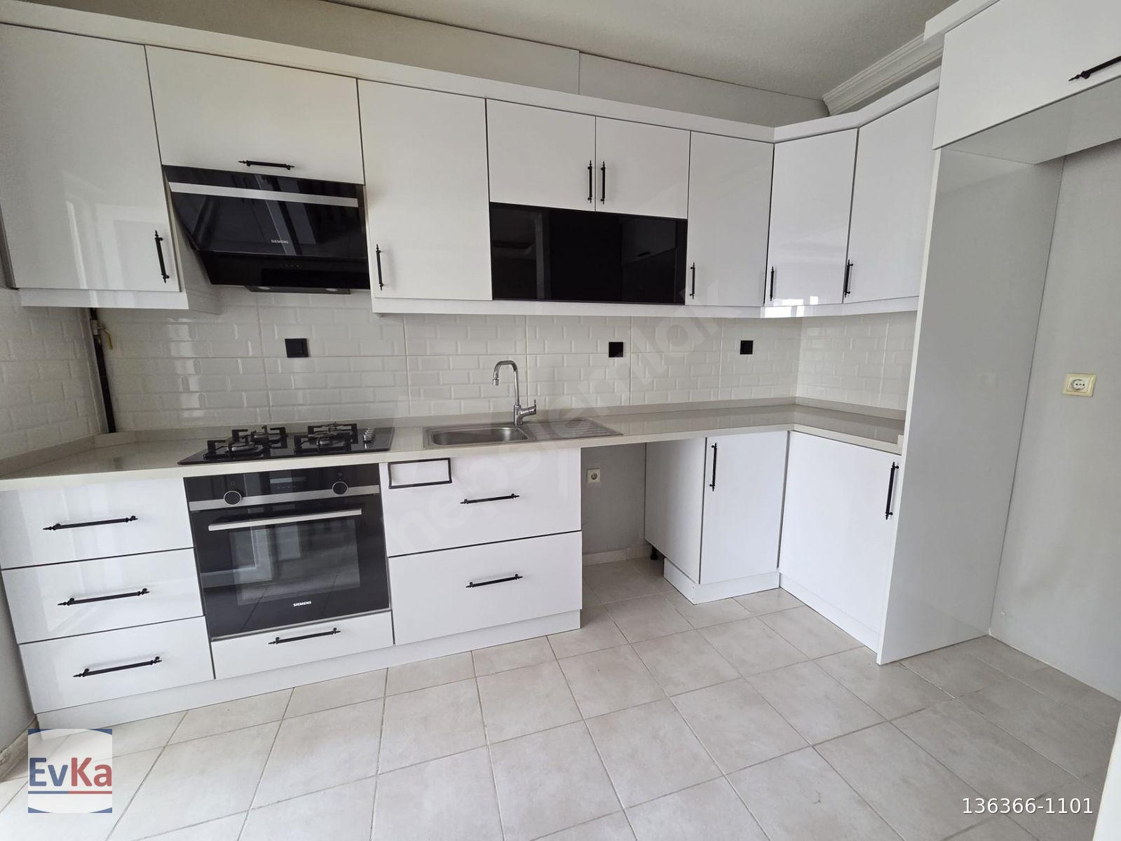 Yapracık TOKİ konutlarında, FULL YAPILI, ilk defa kiracı oturacak, ara kat kiralık daire...