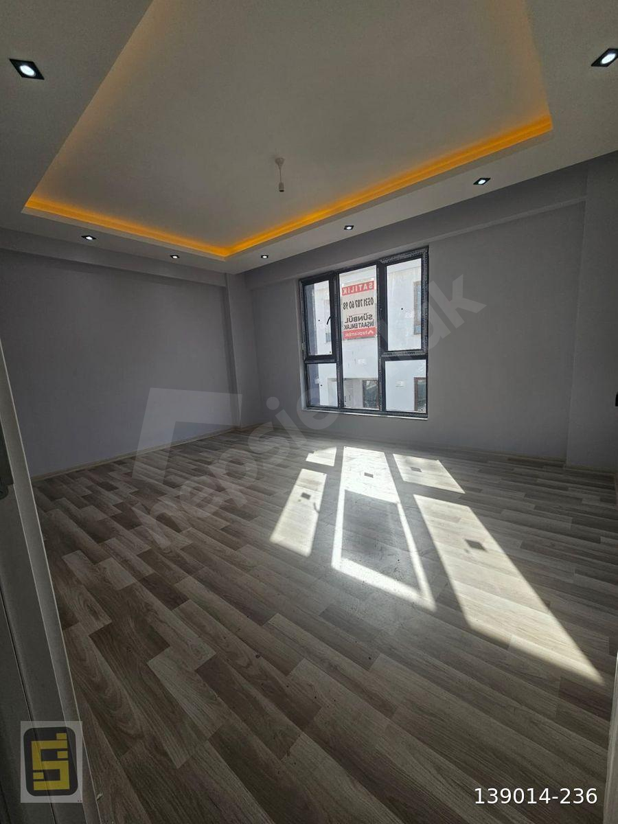SÜNBÜL İNŞAAT EMLAK'tan CADDE YANI ZEMİNDEN ISITMA LÜX 2+1