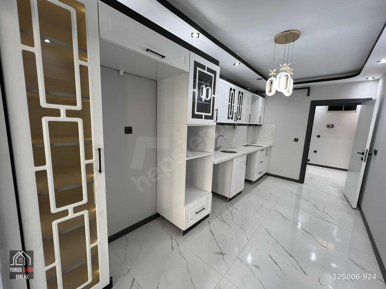 EMEK MAH.PAZAR YAKINI 2+1 ÖZEL GARAJLI LÜKS SATILIK DAİRE