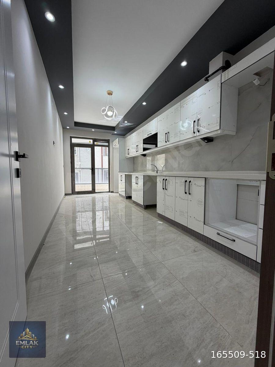 ŞEHİRİN MEKEZİNDE MAMURE MH SATILIK LÜKS 2+1 DAİRE YBS-9