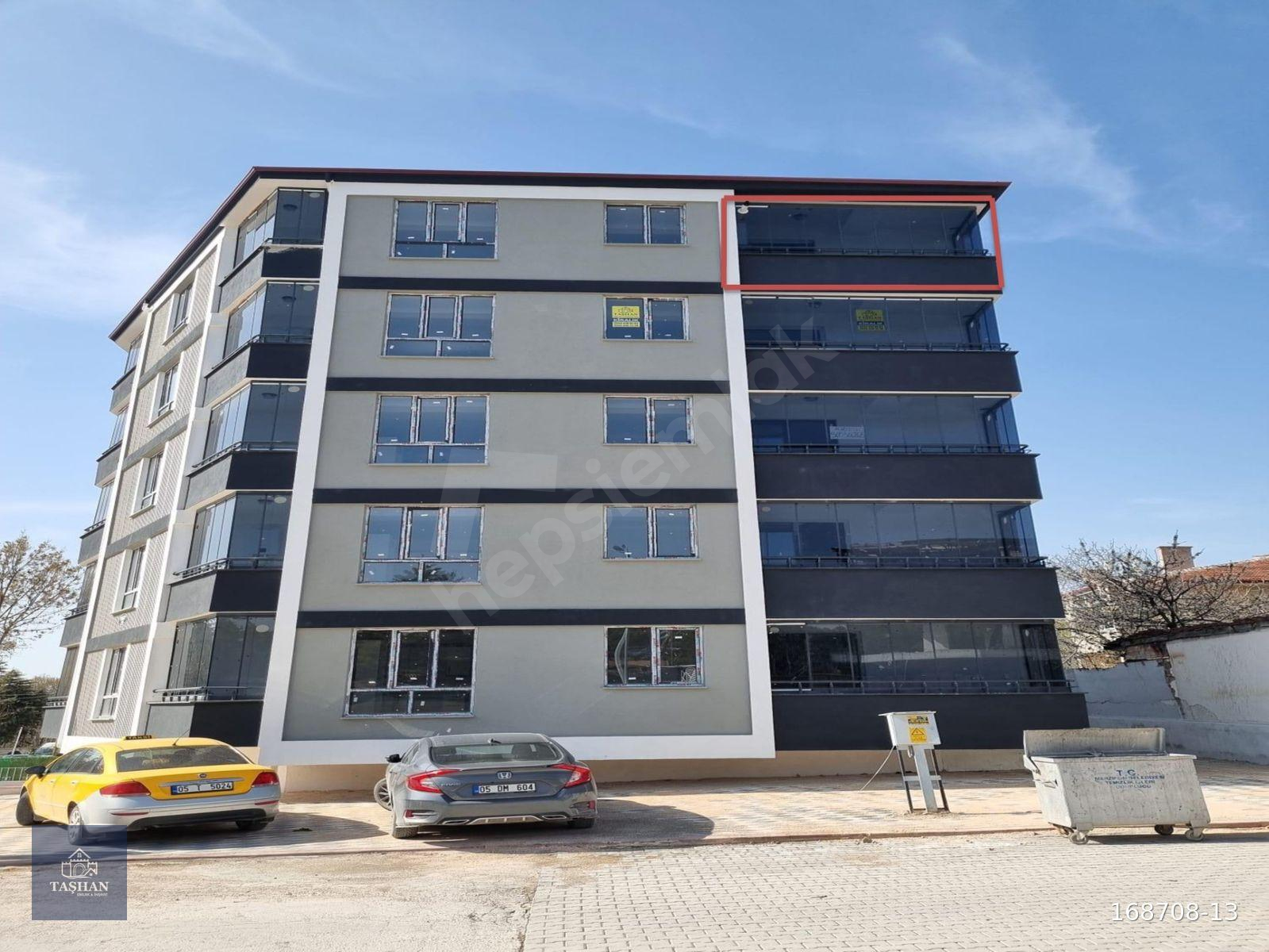 SOFULAR MAHALLESİ HÜSEYİN RIFKI BEY CADDESİ KÖŞK CAFE KARŞISINDA SIFIR EŞYALI