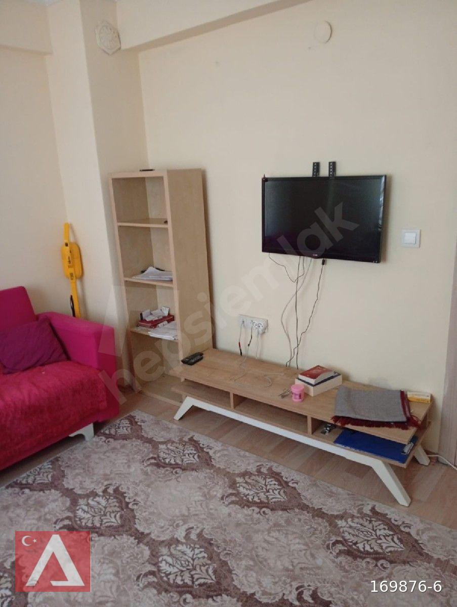 YENİ EMNİYET YAKININDA SATILIK EŞYALI 1+0 APART DAİRE