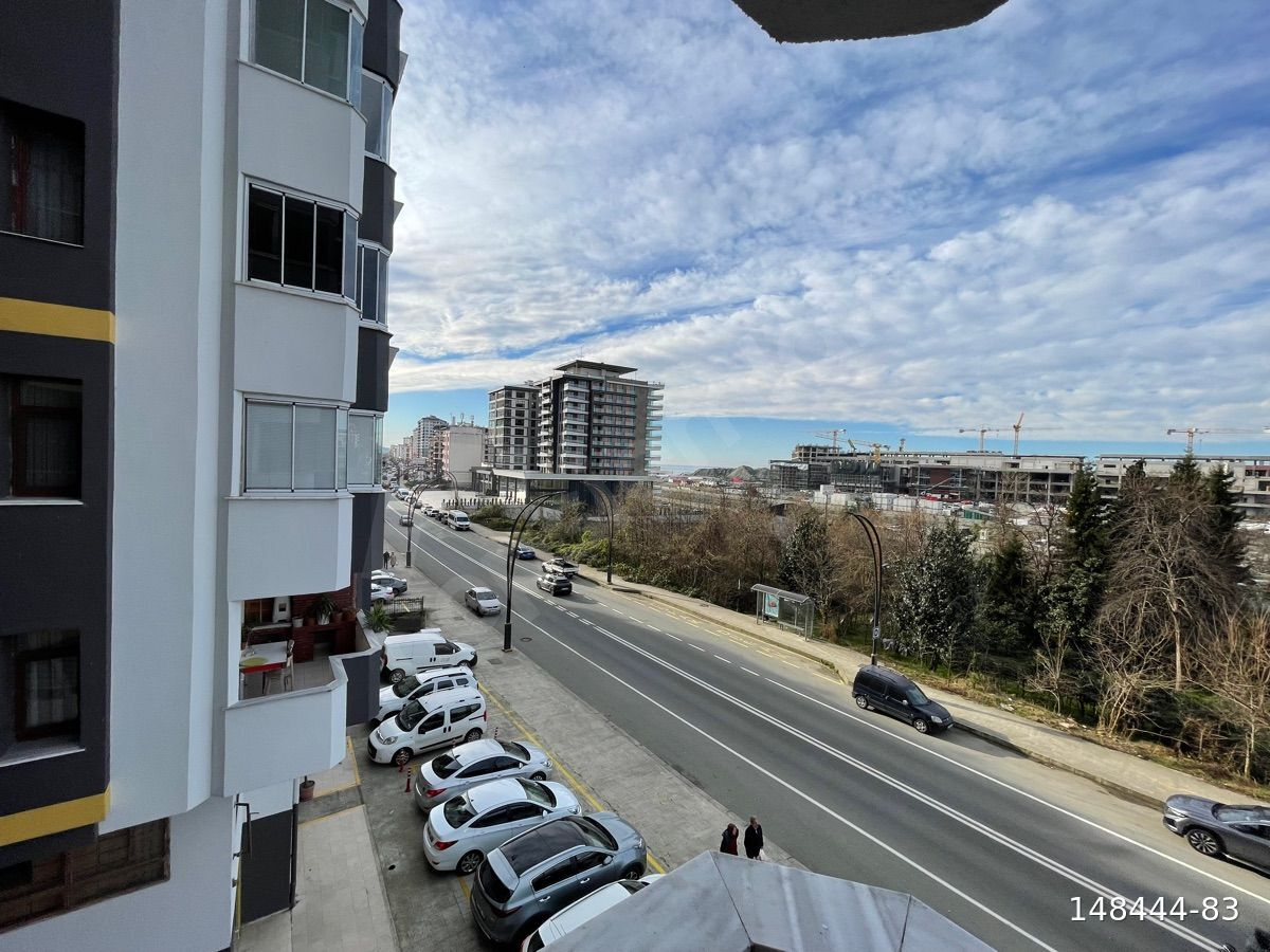 AÇİL RİZEA HAMİDİYE MAHALLESİNDE SATILIK DAİRE