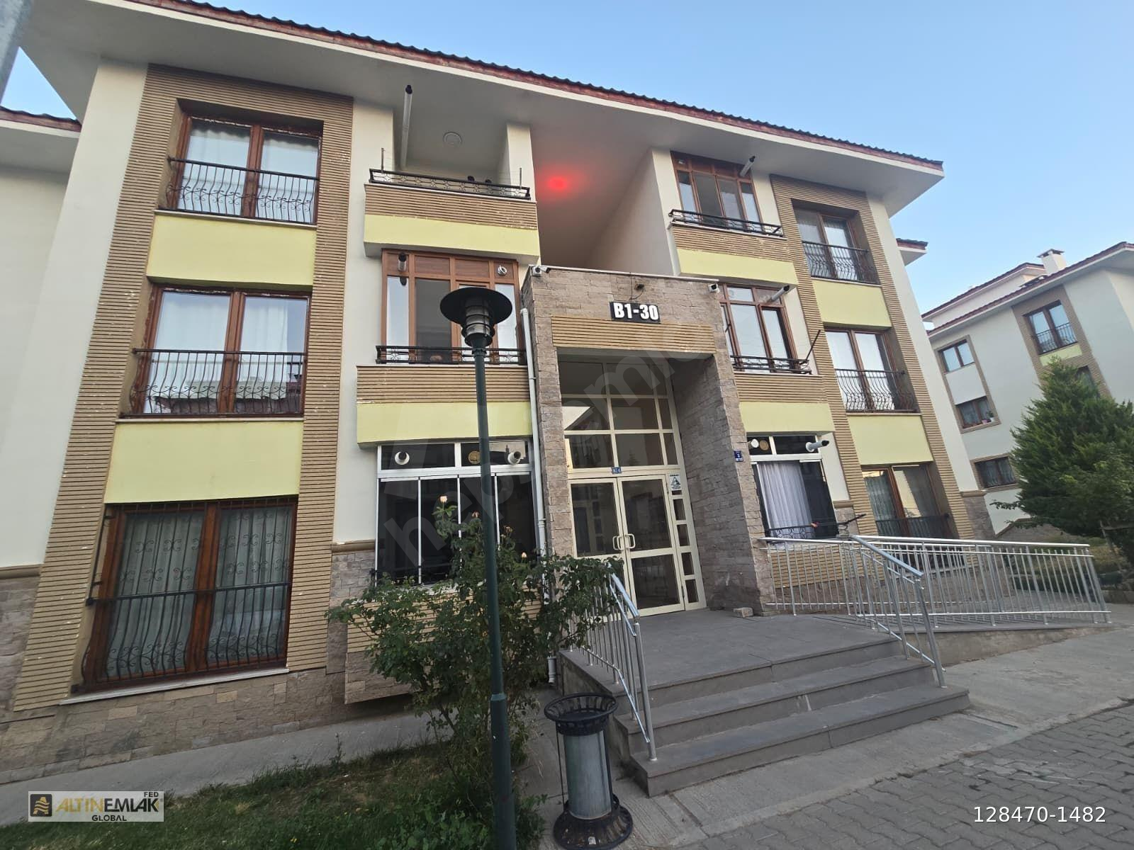 İNCESU SARAYCIK TOKİ'DE ERCİYES MANZARALI BORÇSUZ SATILIK DAİRE