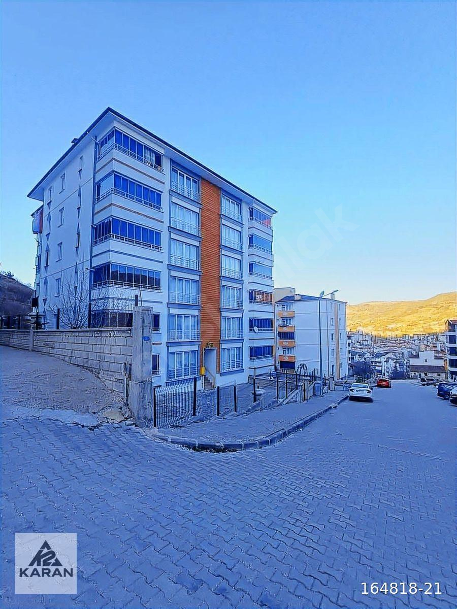 KARAN EMLAK'TAN KÜÇÜKBEY BAĞI MAHALLESİNDE 3+1 145M² DAİRE