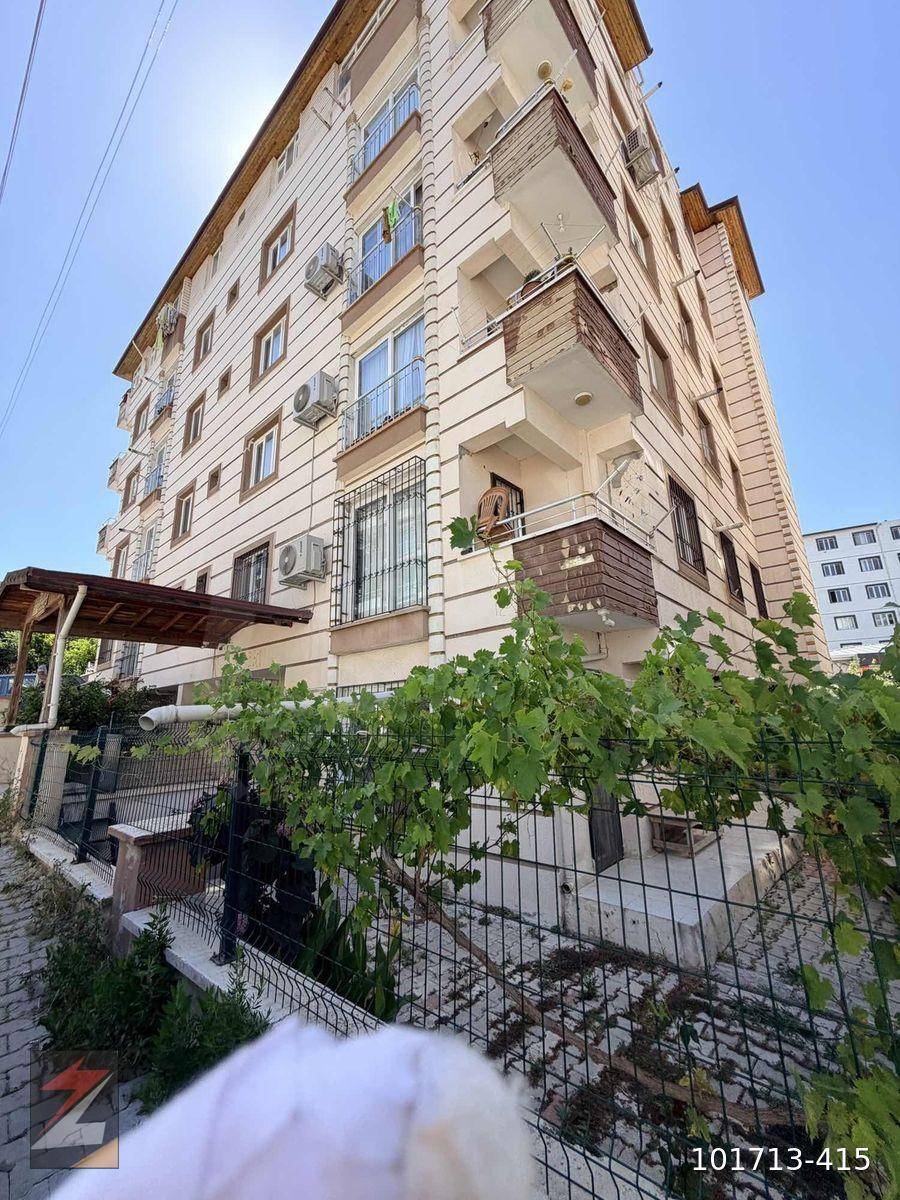 ZİRVE EMLAKTAN SATILIK BAHÇE KATI SARAYKENT