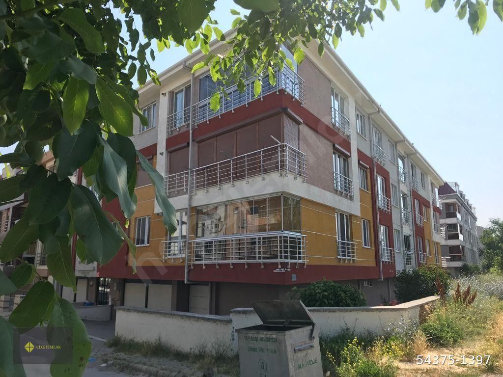 ÇİZGİ'DEN ERTURULGAZİ BAHAR SOK BAKIMLI SATILIK 3+1 DAİRE