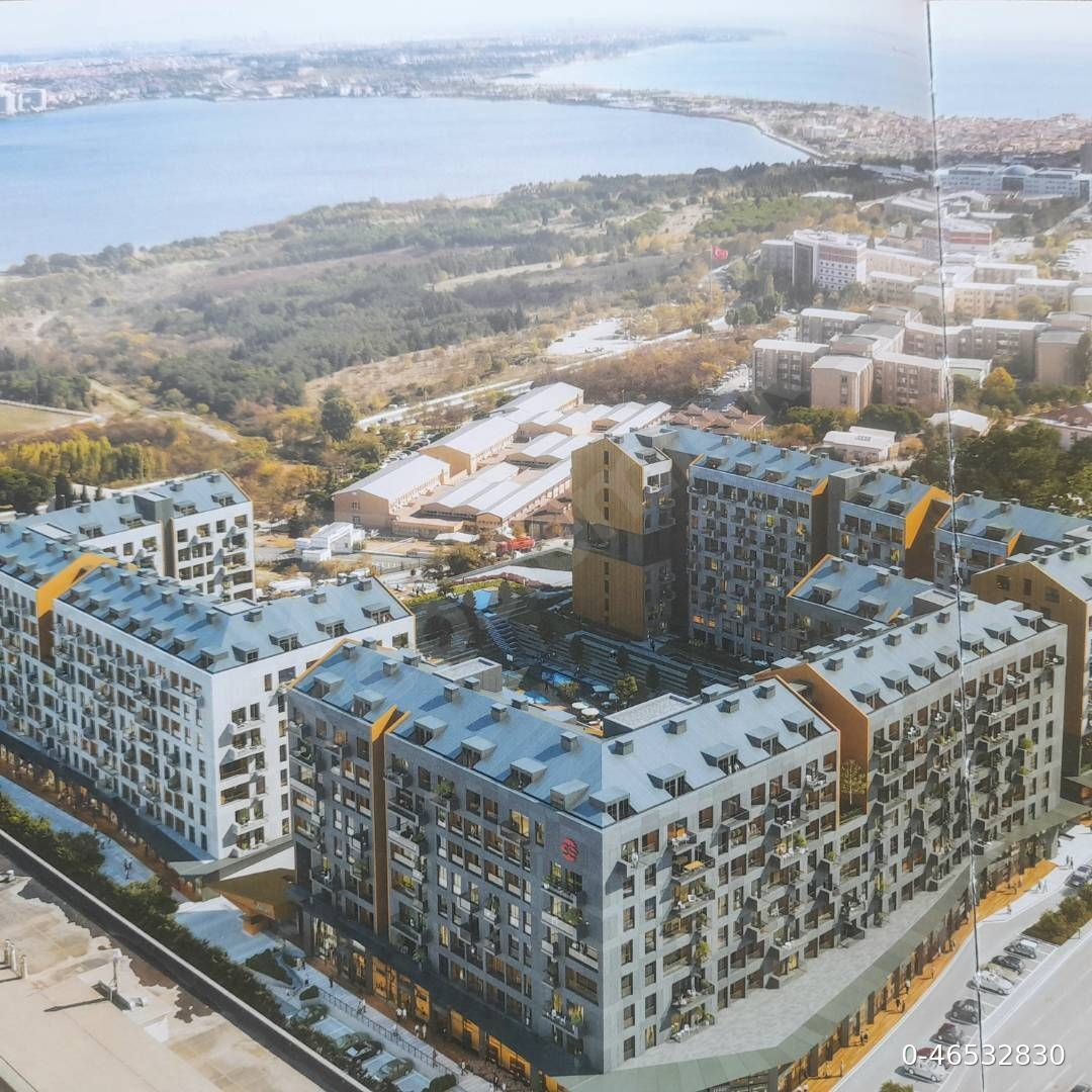 Two city villa-style duplex apartments with private gardens, facing southeast and bathed in sunlight