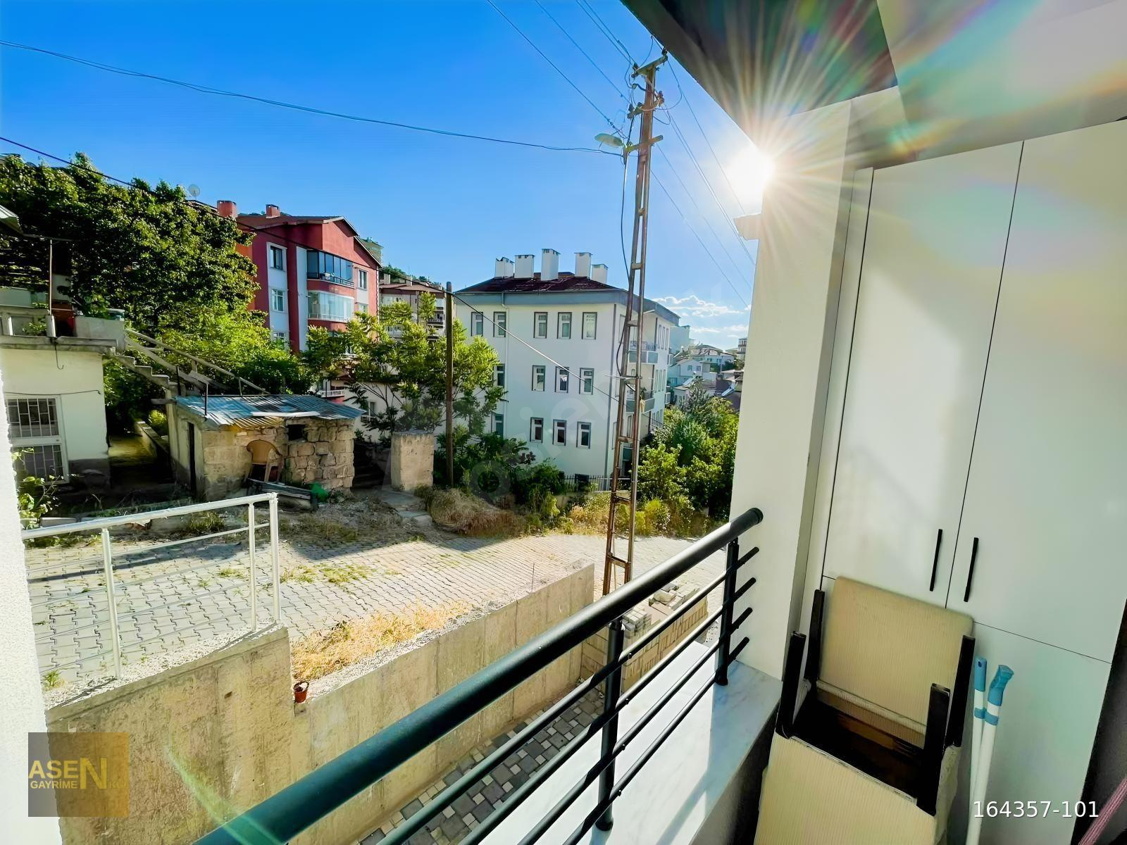 Asen gayrimenkulden esentepede kiracılı eşyalı satılık 1+1 daire