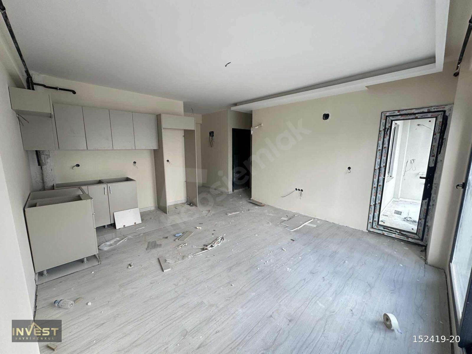 YÜZÜNCÜYILDA SİTE İÇİ 3+1 SIFIR HAVUZLU & OTOPARKLI